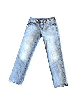 Arizona Jean Company Light Blue Straight Leg Jeans